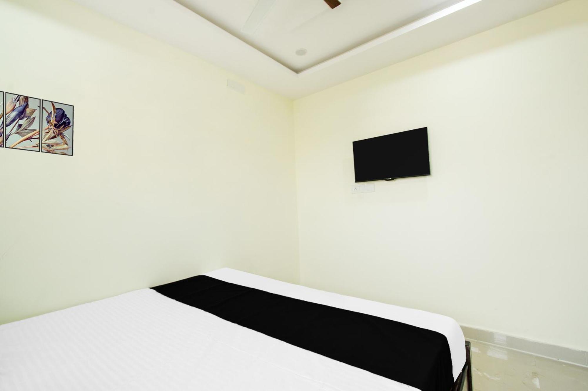 Hotel O Sri Balaji Grand Hyderabad Exteriör bild