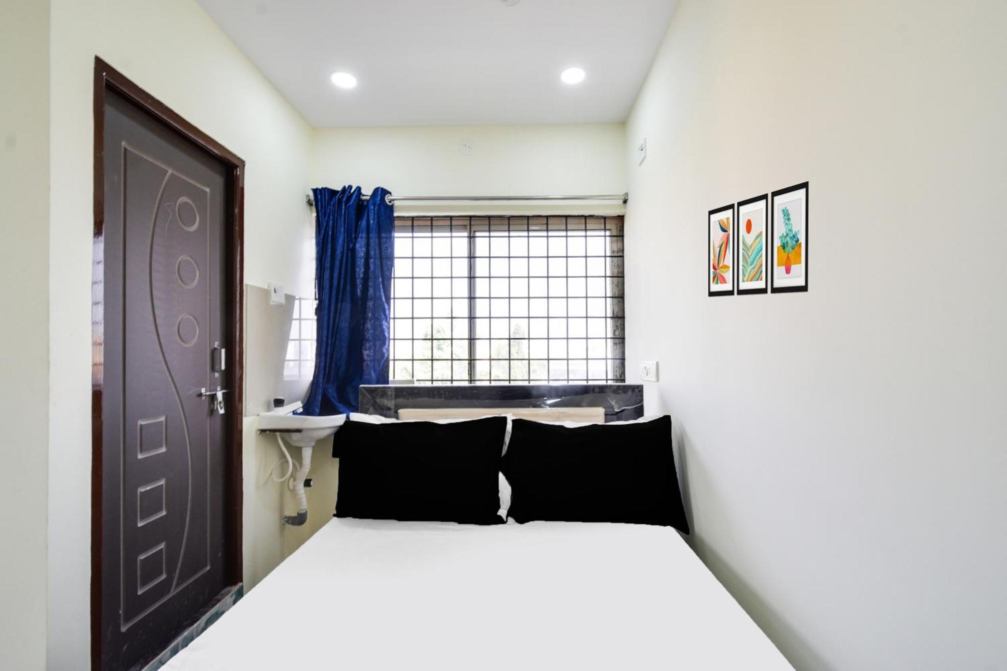 Hotel O Sri Balaji Grand Hyderabad Exteriör bild
